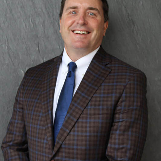 jared zeizer's headshot